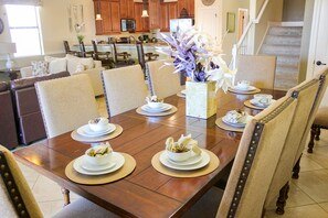 Villa, Multiple Beds | Dining