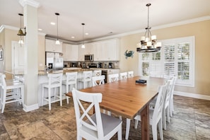 Dining - Lagerhead, 6 BR Luxury Home, half a block from the beach with Outdoor Swimming Pool and Game Room (North Myrtle Beach)
