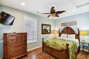 6 bedrooms, WiFi, bed sheets