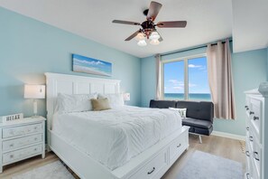 3 bedrooms, desk, iron/ironing board, travel crib