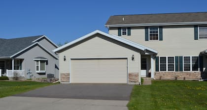 Minutes from Granite Peak Ski Area with easy access to I39