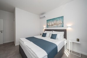 2 bedrooms, soundproofing, iron/ironing board, free WiFi