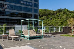 Terrace/patio - Hilton Garden Inn Itajai (Itajai)