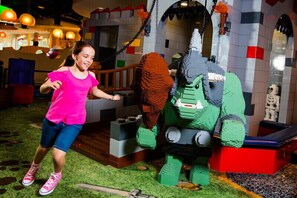Área de juegos infantiles techada