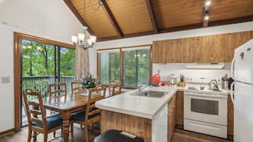 Family Cabin, 2 Bedrooms | Private kitchen | Full-sized fridge, microwave, oven, stovetop
