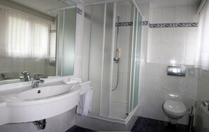 Bathroom - Alpha Hotel (Saas Grund)
