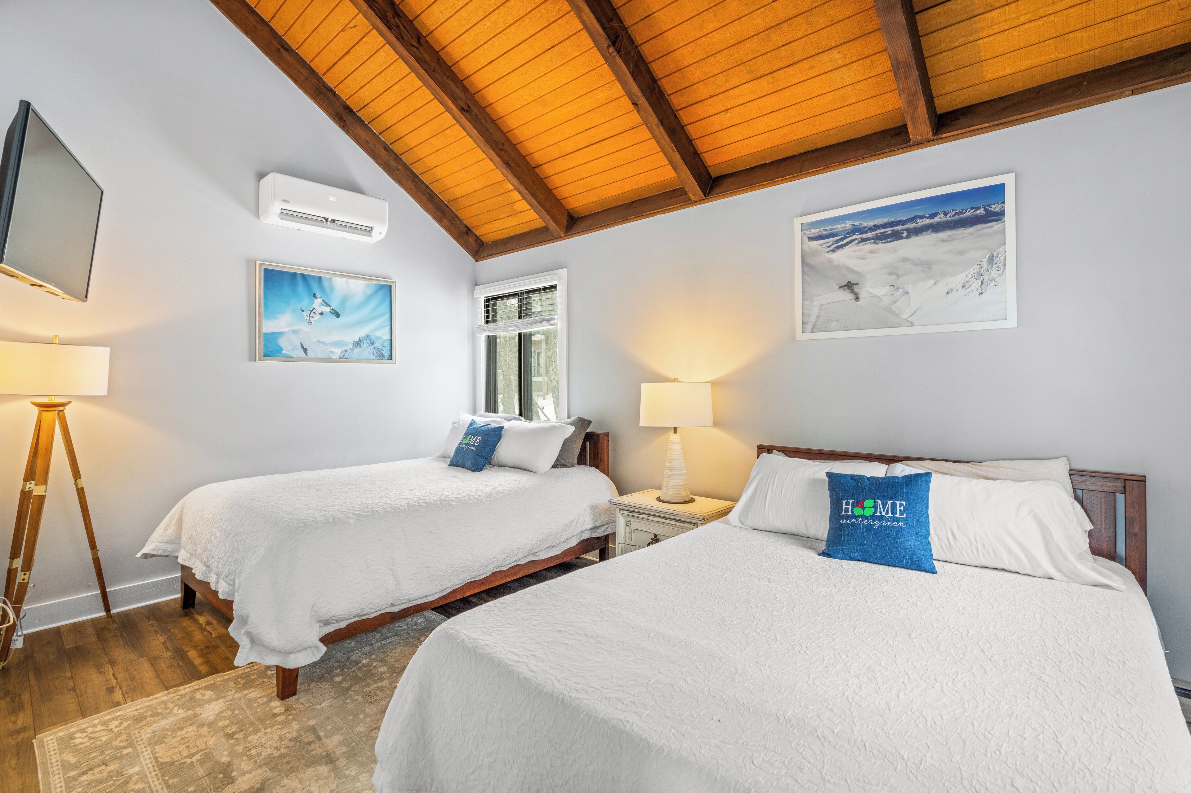 3 quartos, berço de viagem, Wi-Fi, roupa de cama