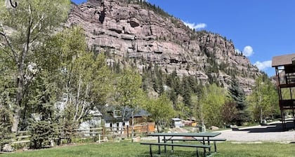 Will it be ICE AXE, CRAWLER, NORDIC? 1200MGPS-Mtn Views! On River! BBQ & yard!