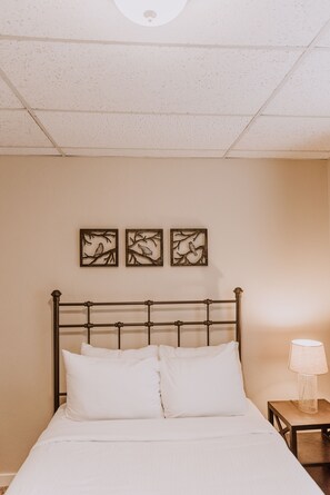 2 bedrooms, in-room safe, iron/ironing board, travel crib
