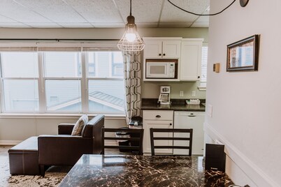 Bay Breeze across from Waterfront