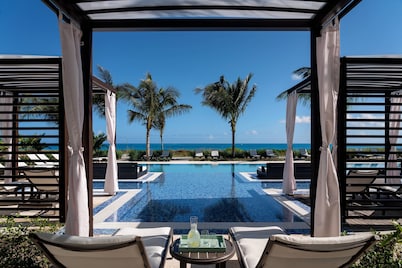 The Ritz-Carlton, Turks & Caicos