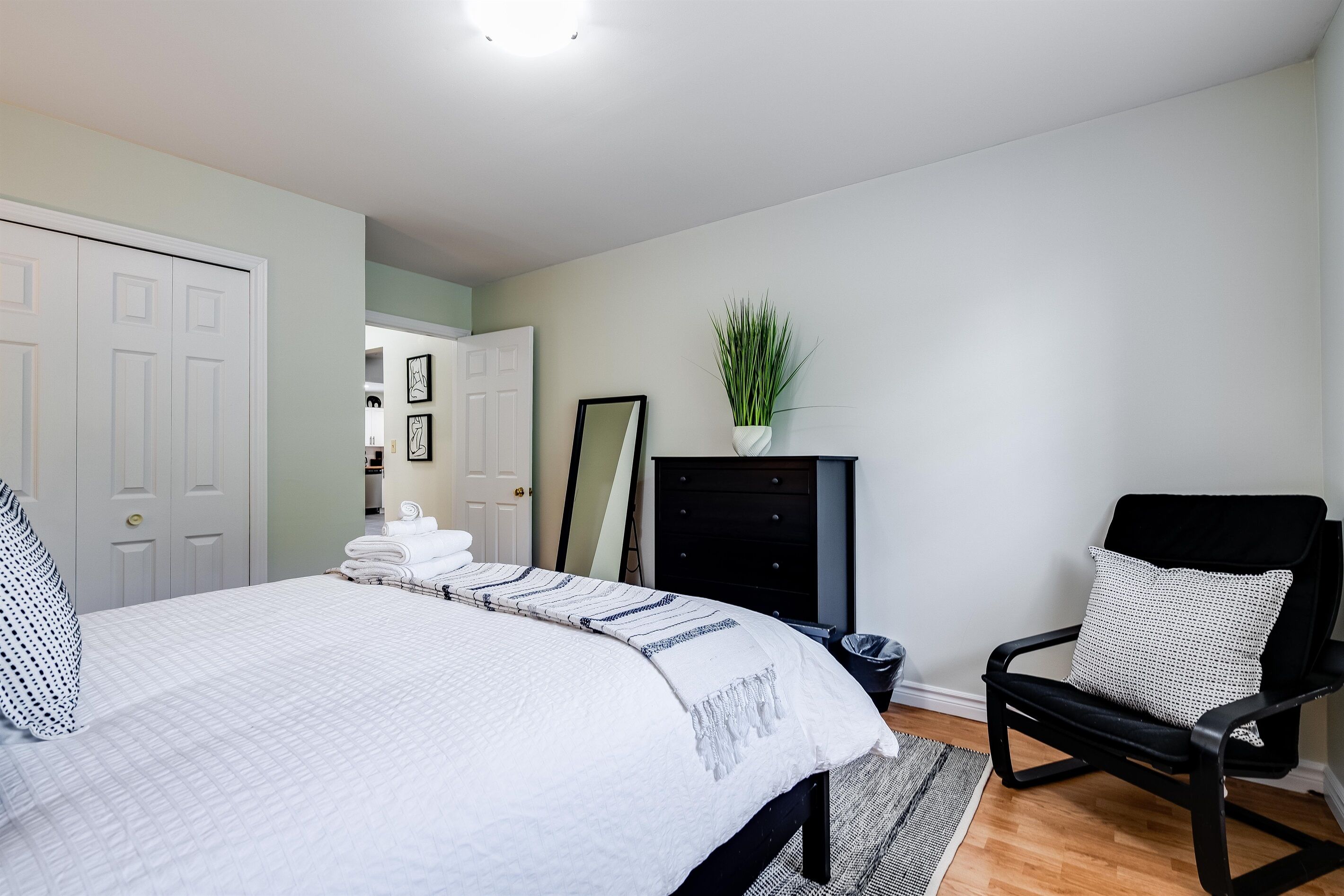 2 Schlafzimmer, Bügeleisen/Bügelbrett, kostenloses WLAN, Bettwäsche