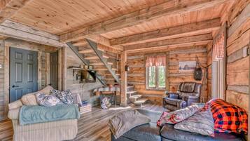 Smart TV, DVD player, books