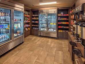 Gift shop - NOT ACTIVE -- Escape to paradise 2022 at luxe Grand Colorado on Peak 8 resort (Breckenridge)