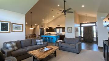 TV, fireplace, DVD player, stereo