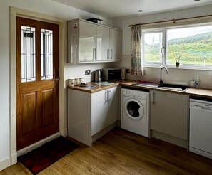 Fridge, microwave, ice maker