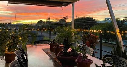 Costa Plaza fully equipped studio close to beaches