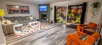 Beautiful Oasis Home - 5 min to Strip & Airport!