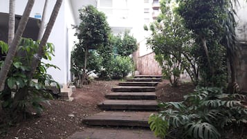 Shared Dormitory, 1 Bedroom, Patio | Property entrance
