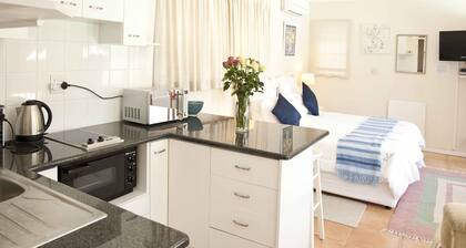 Open Plan Leading Onto Pool