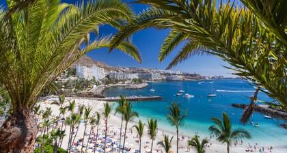 Sunset Balcony With Ocean Views and Pool Access