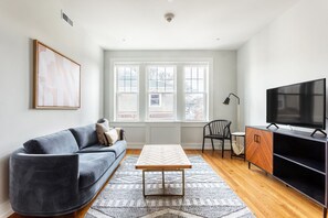 テレビ、ステレオ