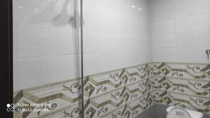 Room, 2 Bedrooms, Accessible, Smoking | Bathroom