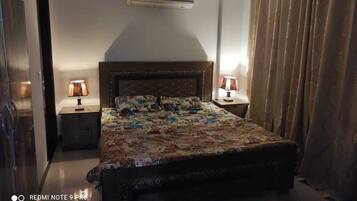 2 bedrooms