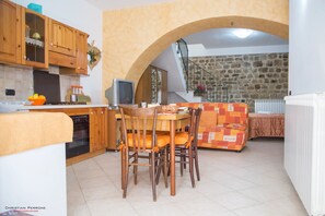 Room | Interior - La Travernetta - The Authentic Tusa (Tusa)