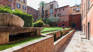 Apartment, 2 Bedrooms, City View | Property grounds - Beautiful Roman Apartment Next To Trevi Fountain (Rome)