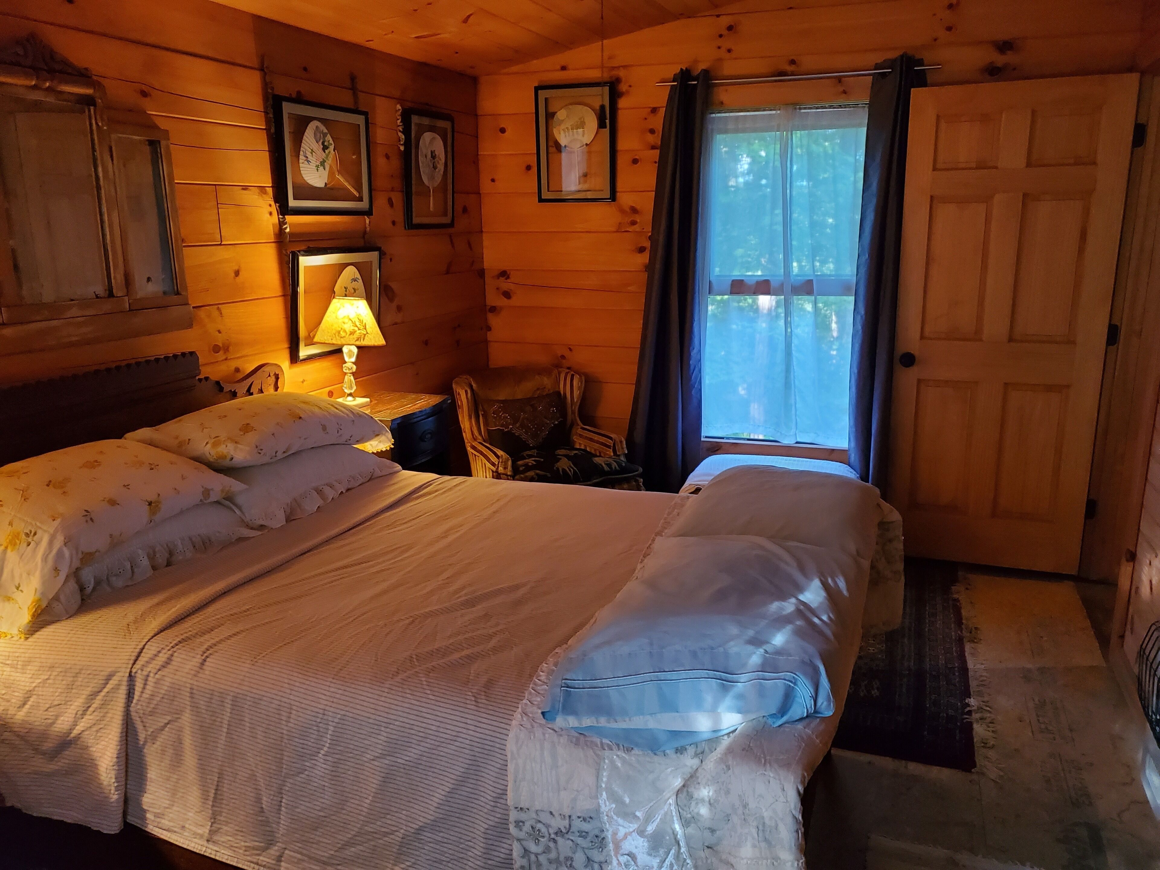 Cabin, 1 Bedroom, Smoking, Balcony | 2 bedrooms