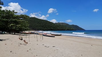Apartamento, 2 quartos, para fumantes, sacada | Praia