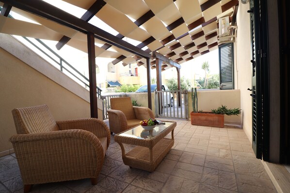 Maison, 2 chambres, patio, vue ville | Terrasse/Patio