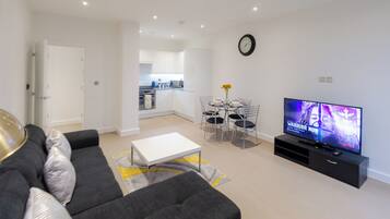 Apartment, 1 Bedroom, Accessible, Balcony | Room amenity