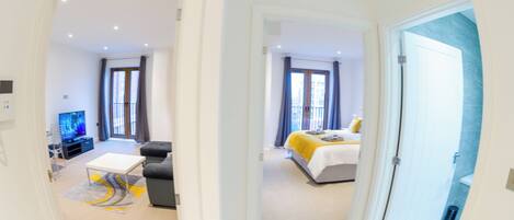 Apartamento, 1 quarto, acessível, sacada | 2 quartos, roupa de cama