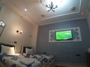 1 Schlafzimmer, Bügeleisen/Bügelbrett