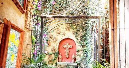 Beautiful Cabin Downtown Tapalpa Oven Mud Barbecue Grill 4 Room 12 ppl TV Wifi