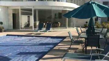Casa, 3 habitaciones, patio, vista al jardín | Alberca | Alberca al aire libre