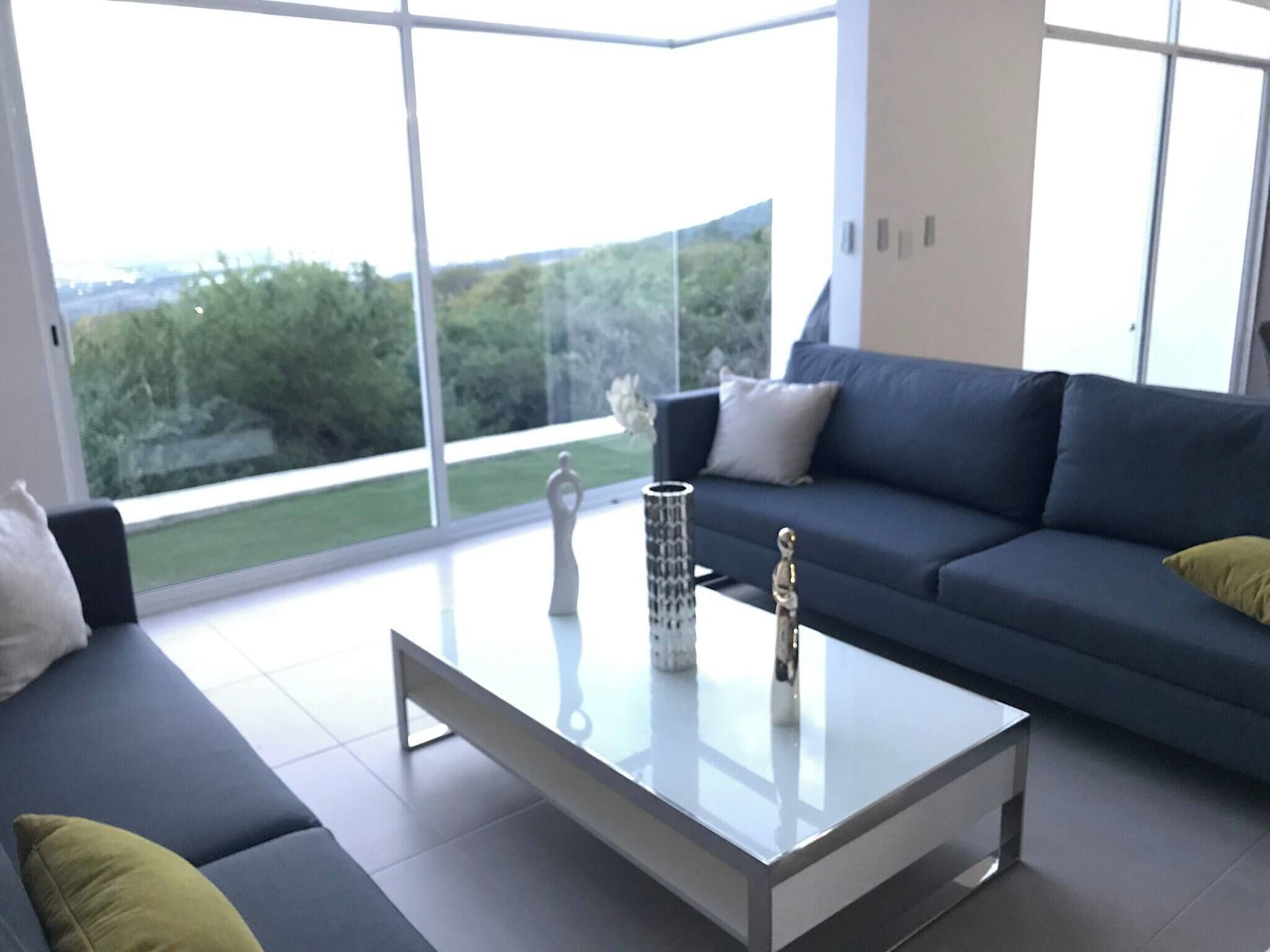 House, 3 Bedrooms, Patio, Garden View | Living area
