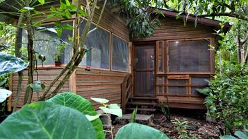 Cabin, 2 Bedrooms, Smoking, Patio | Exterior detail
