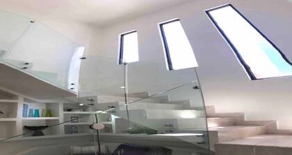 Big House Pool Grill, 4 Bedrooms 12 ppl AC Ocean View TV Wifi