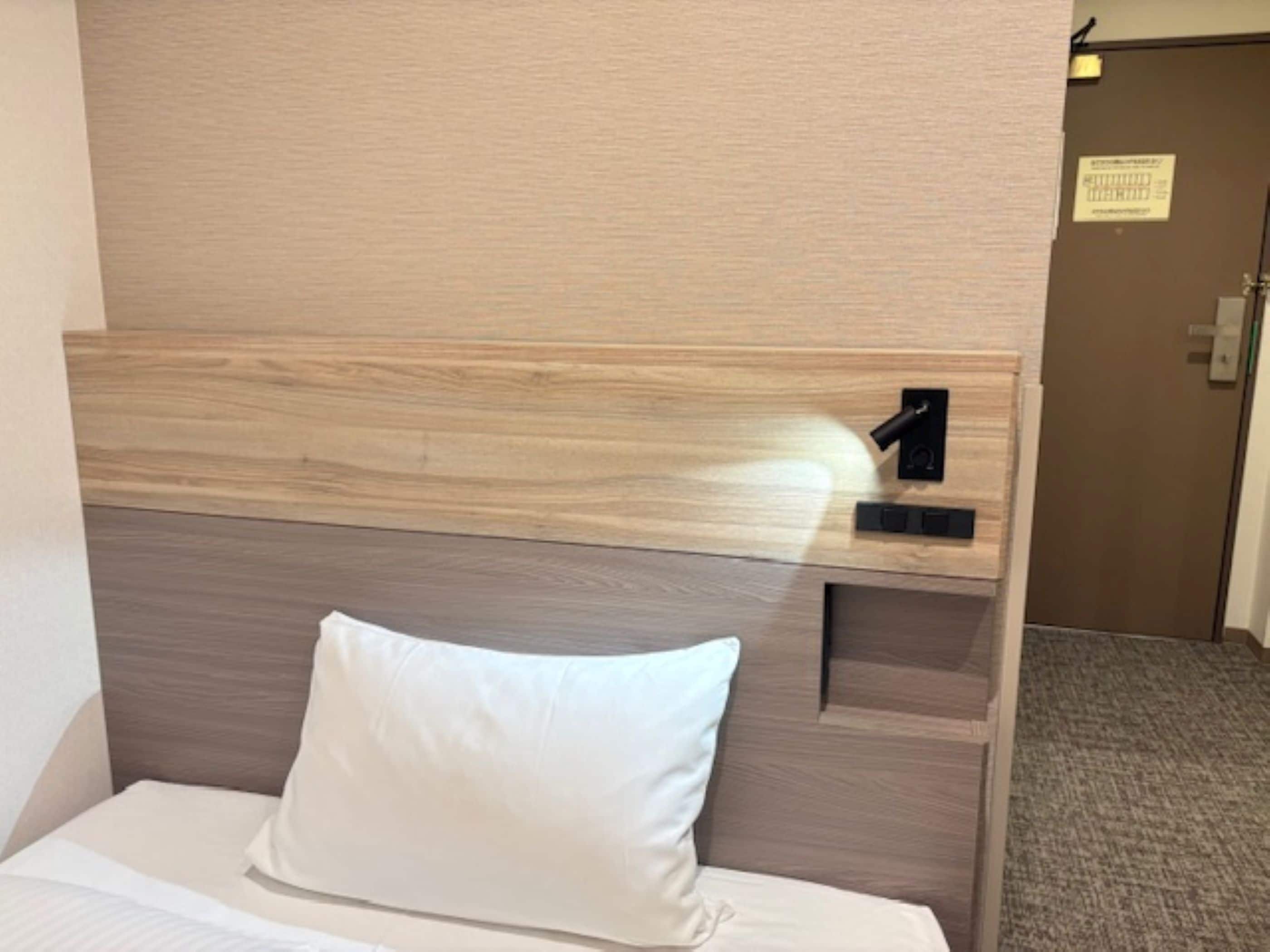 Semi-Double Room, Non Smoking | Free WiFi, bed sheets