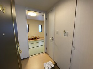 傳統客房, 非吸煙房 (Japense-Style) | 免費無線上網、床單