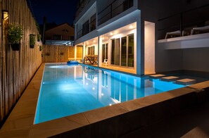 Alberca al aire libre 