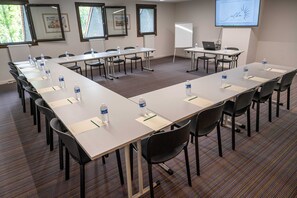 Meeting facility - Alba Hotel Lac d'Orient (Mesnil-Saint-Pere)