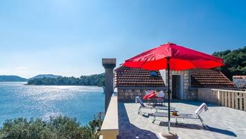 Monolocale (Studio Apt with Terrace and Sea View) | Terrazza/patio