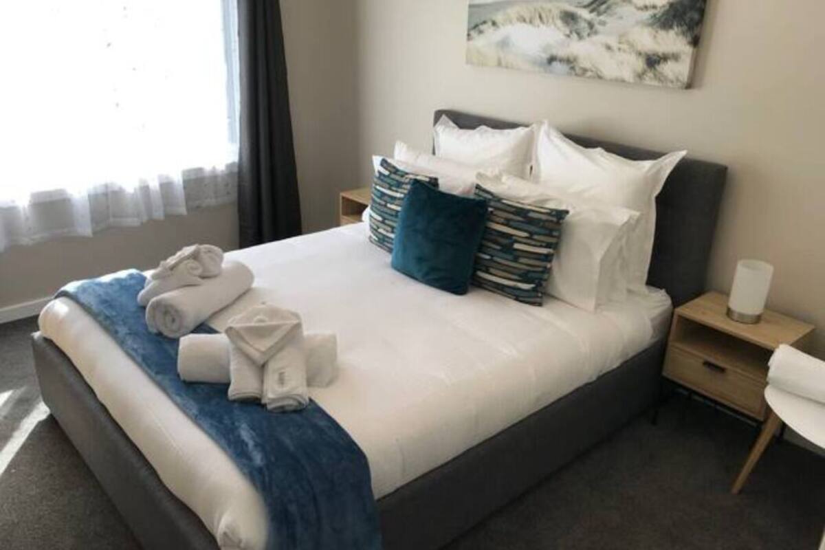 Casa Confort | Decoración personalizada, muebles diferentes y escritorio