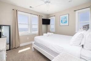 3 bedrooms, iron/ironing board, Internet, bed sheets
