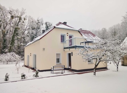 Haus Waldidyll - Ferienwohnung Terrasse