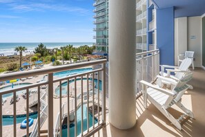 Property grounds - Oceanfront luxury condo w/pools, lazy river, fitness center, sky deck and more (North Myrtle Beach)